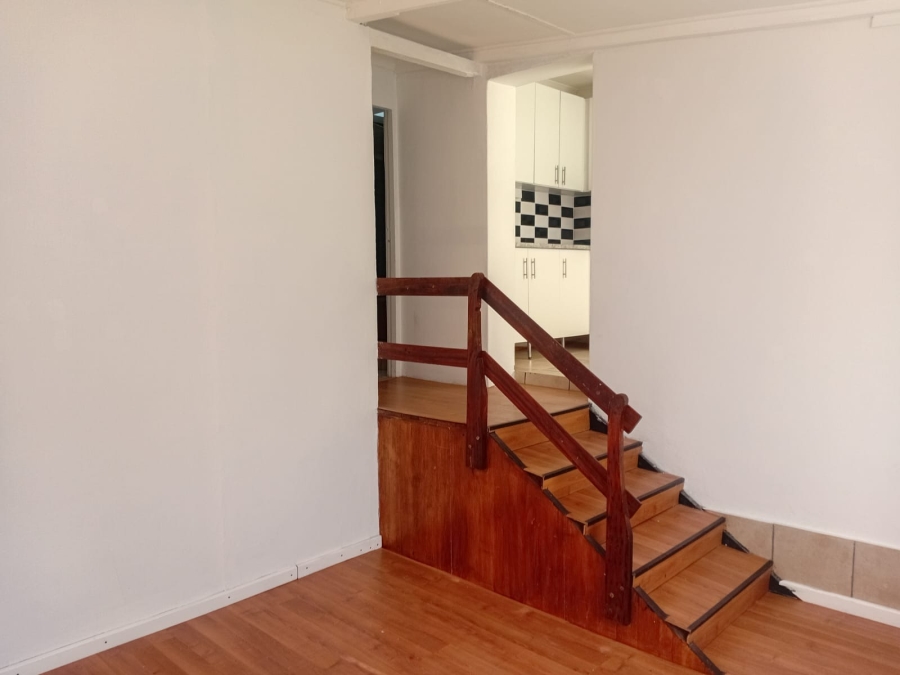 To Let 1 Bedroom Property for Rent in Vincent Eastern Cape